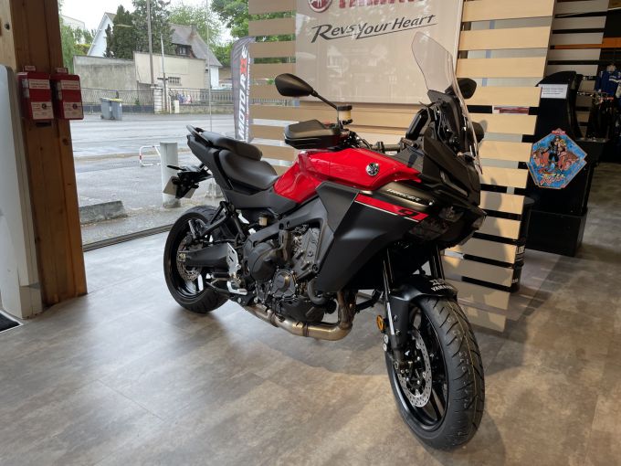 YAMAHA TRACER 9 Y-AMT 4