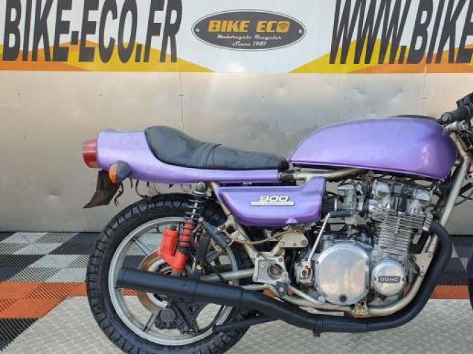 KAWASAKI Z 900 4