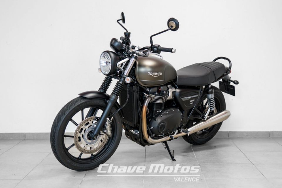 TRIUMPH SPEED TWIN 900 4