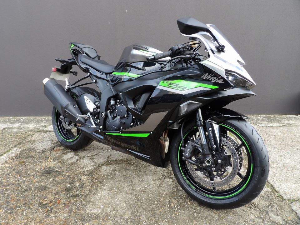 KAWASAKI ZX-6R 636 4