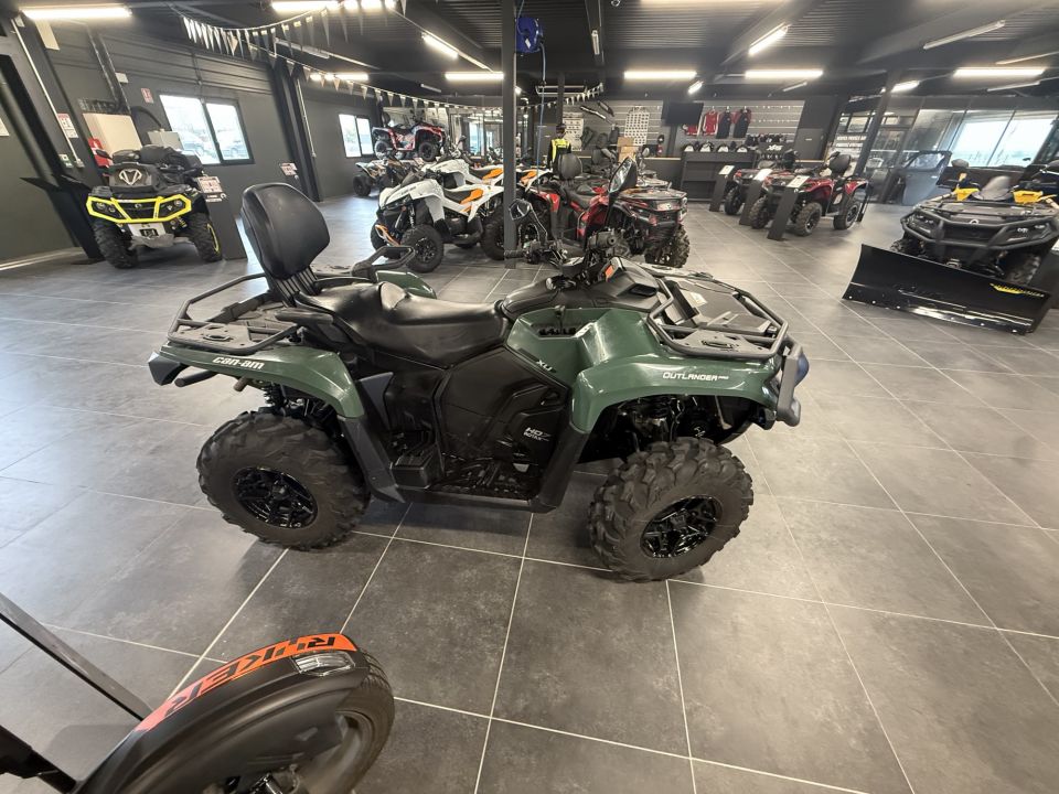 CAN-AM OUTLANDER DPS 700 T 4