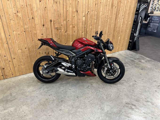 TRIUMPH STREET TRIPLE 765 RS 4