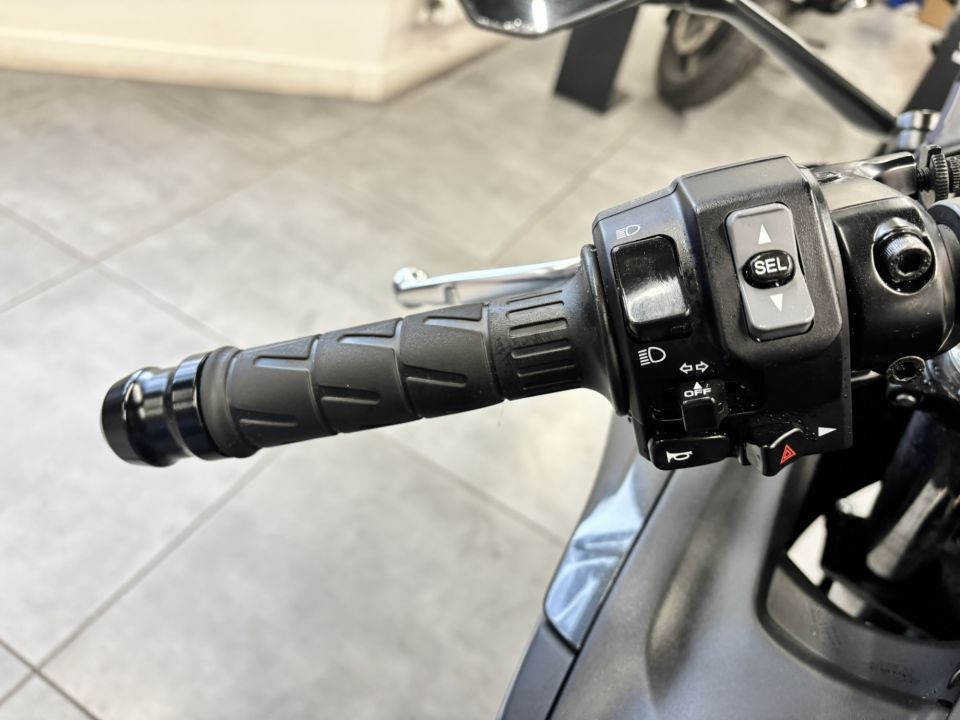 KAWASAKI NINJA 650 4