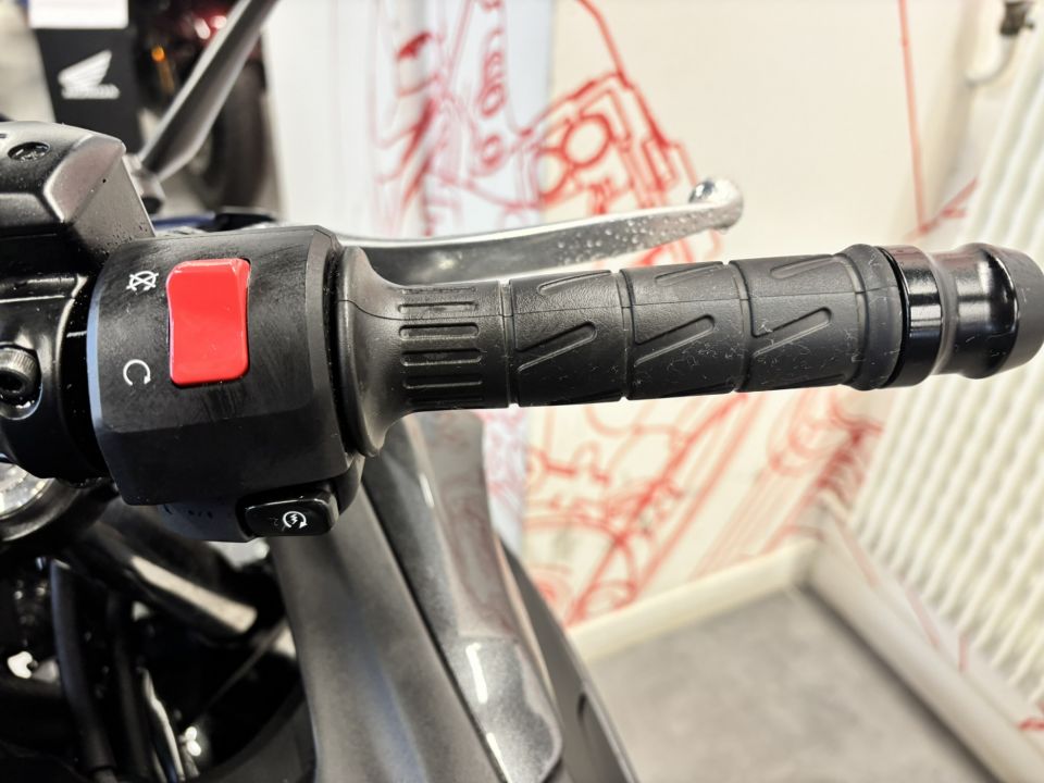 KAWASAKI NINJA 650 4