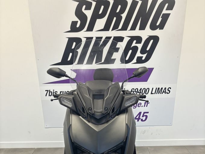 YAMAHA XMAX 125 4