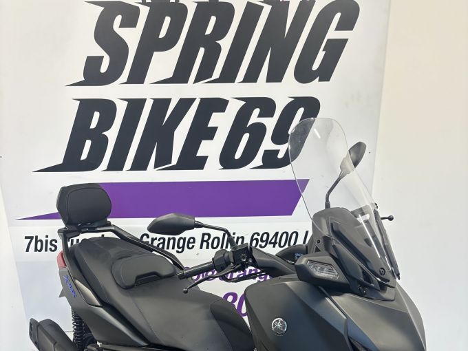 YAMAHA XMAX 125 4