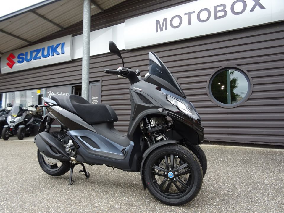 PIAGGIO MP3 300 HPE 4