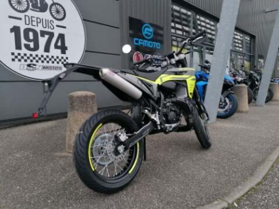 SHERCO SM-R 50 BLACK 4
