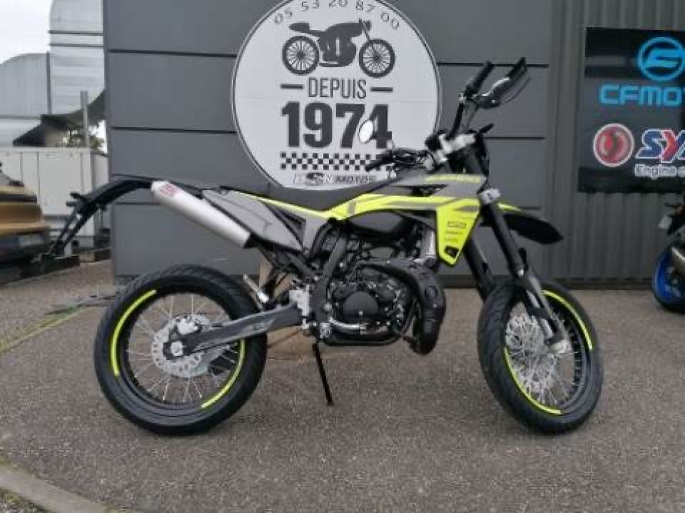 SHERCO SM-R 50 BLACK 4
