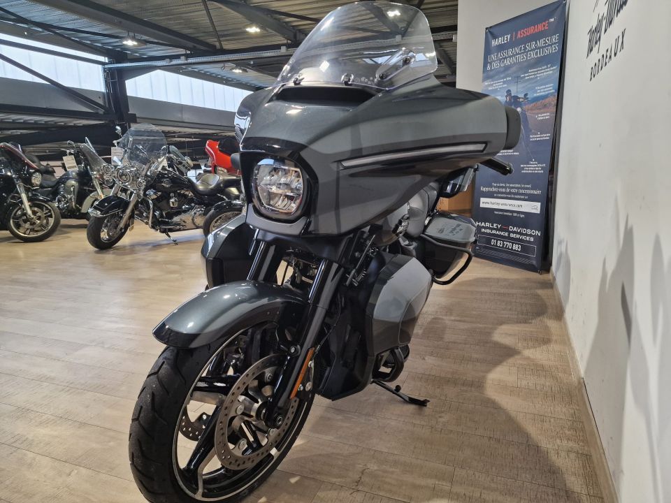 HARLEY-DAVIDSON TOURING STREET GLIDE 1923 ULTRA 4