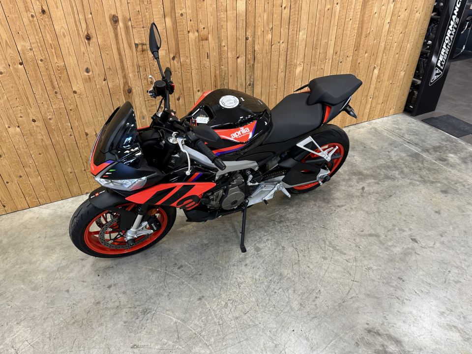 APRILIA TUONO 660 FACTORY 4