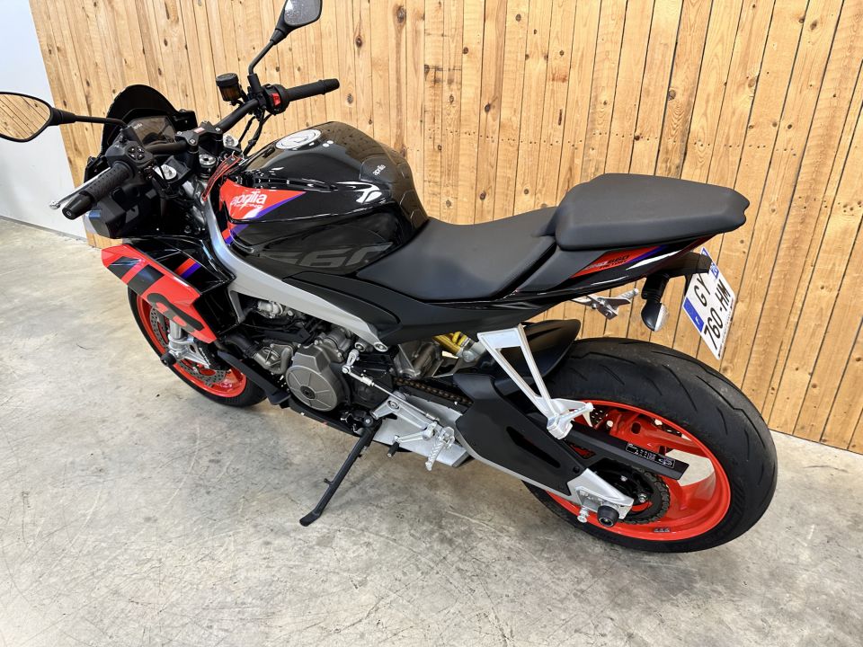 APRILIA TUONO 660 FACTORY 4
