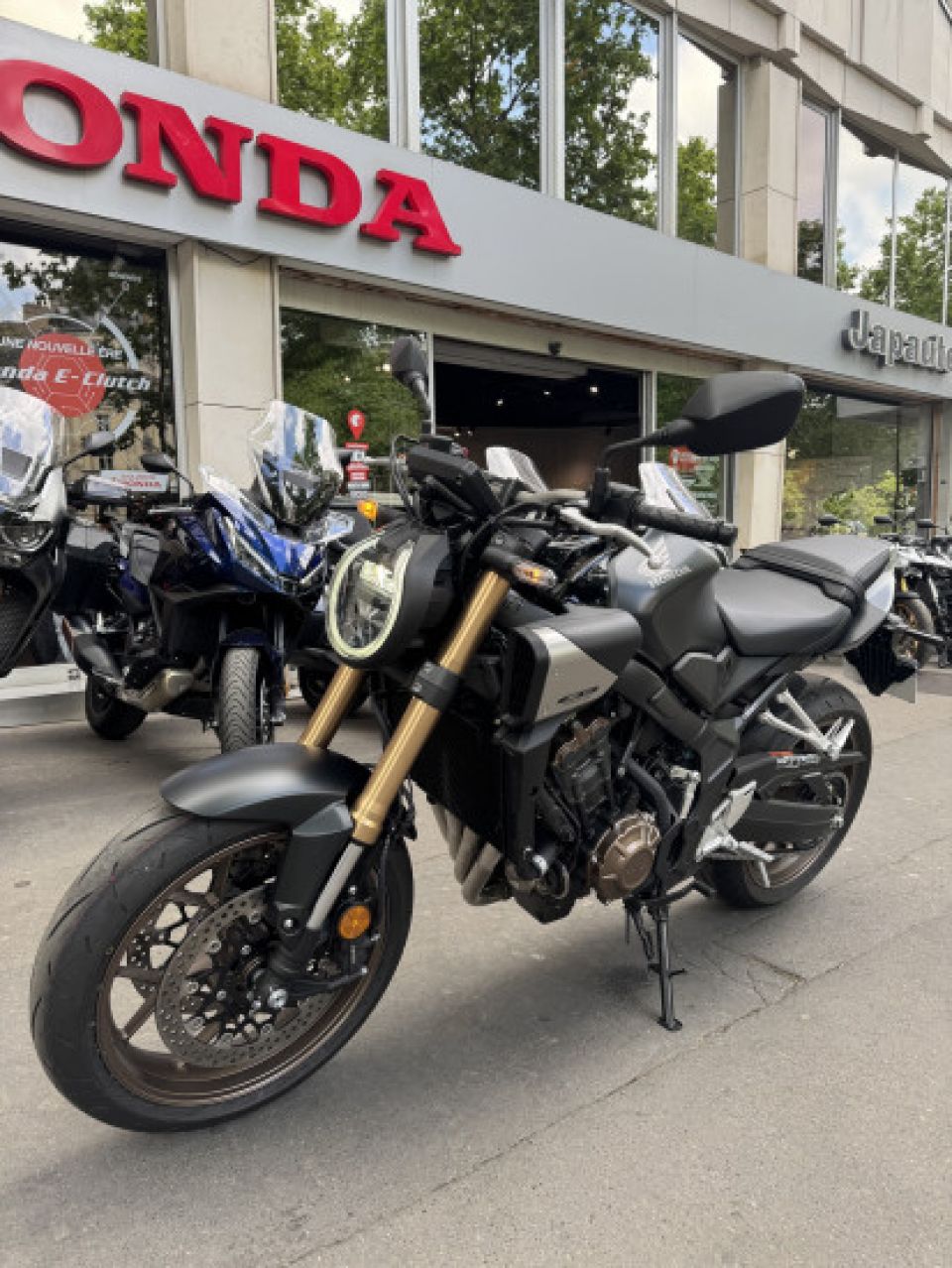 HONDA CB650R 4