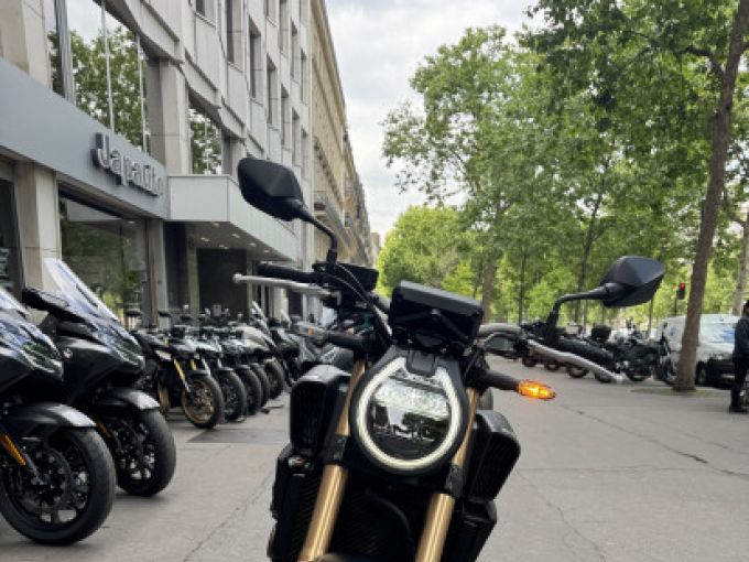 HONDA CB650R Neo Sports Café 4