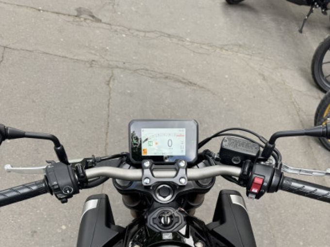HONDA CB650R Neo Sports Café 4