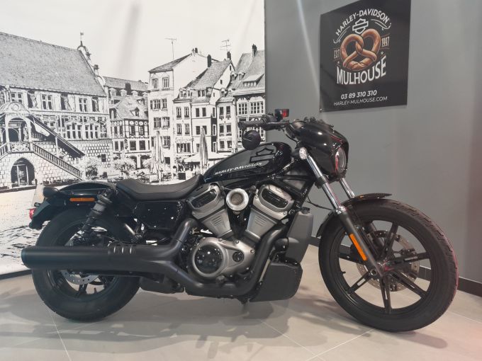 HARLEY-DAVIDSON SPORTSTER NIGHTSTER 975 4