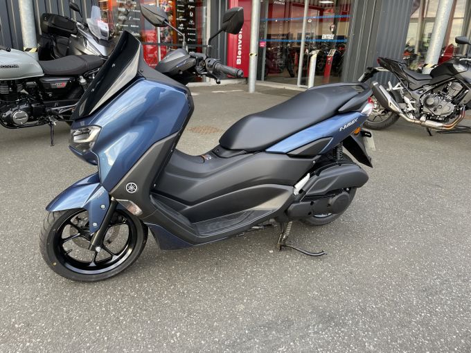 YAMAHA NMAX 125 4