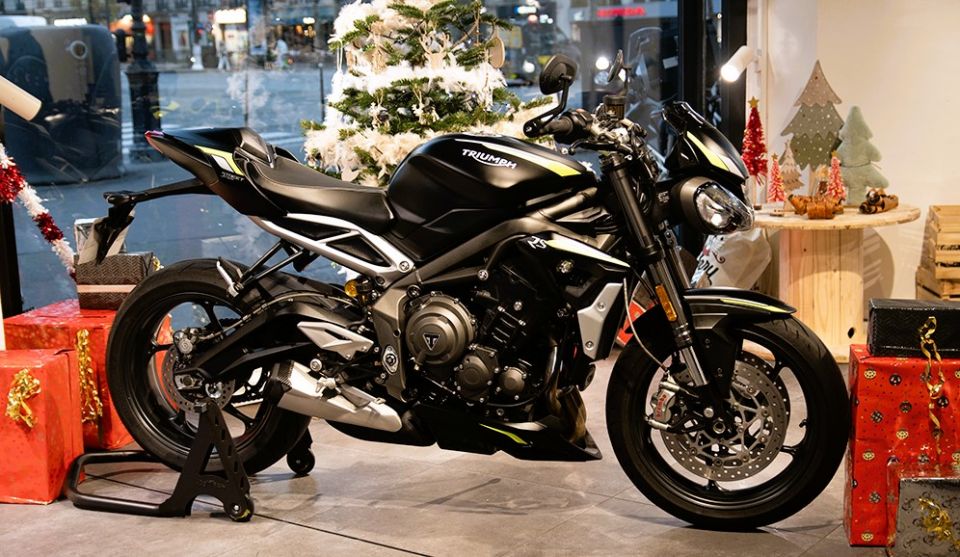 TRIUMPH STREET TRIPLE 765 RS 4