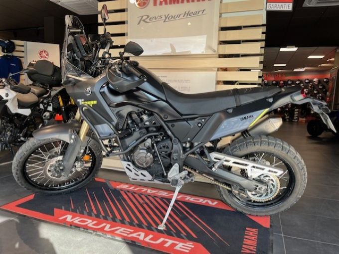 YAMAHA XTZ TENERE 700 4