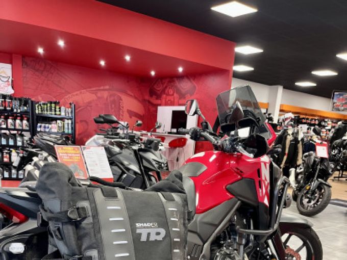 HONDA NX 500 4