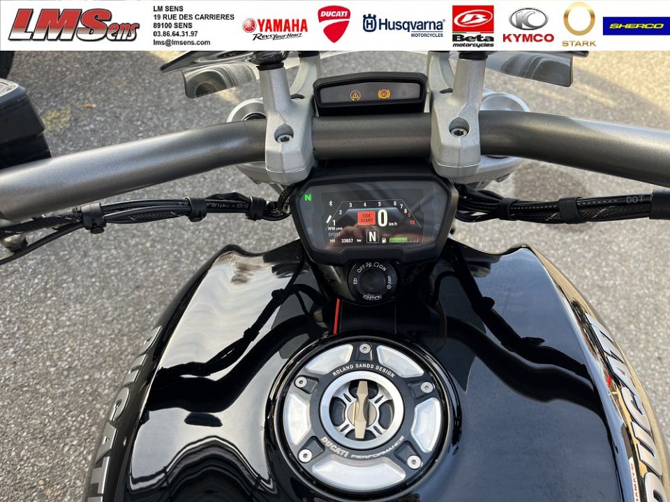 DUCATI XDIAVEL 1261 S 4