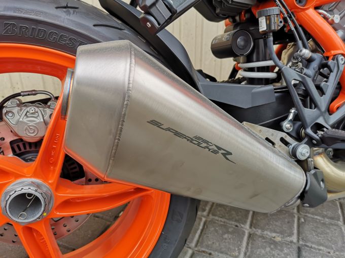 KTM 1290 SUPER DUKE R EVO 4