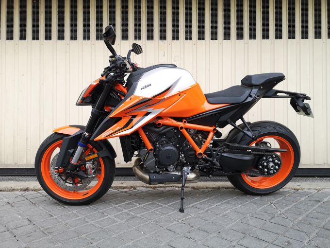 KTM 1290 SUPER DUKE R EVO 4