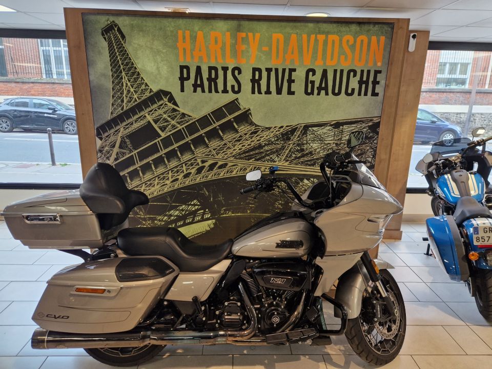 HARLEY-DAVIDSON TOURING ROAD GLIDE 1923 CVO 4