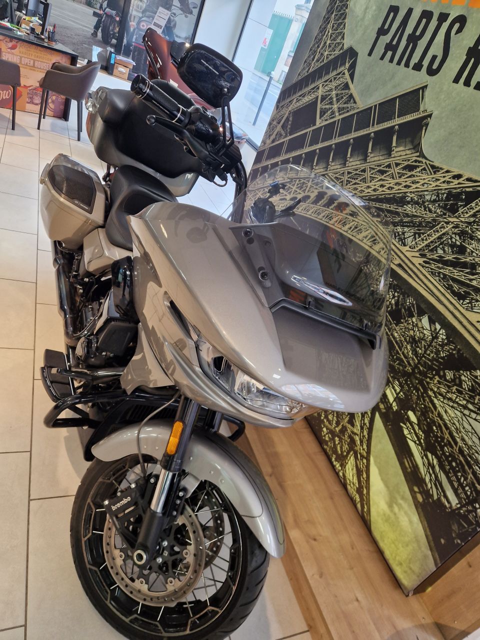 HARLEY-DAVIDSON TOURING ROAD GLIDE 1923 CVO 4