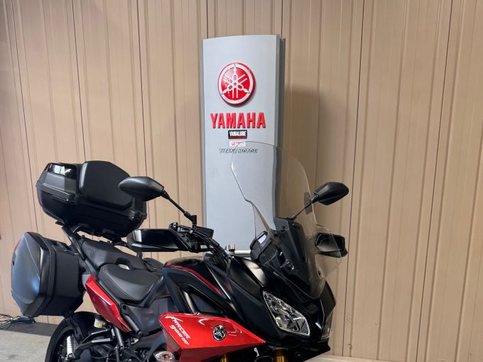 YAMAHA TRACER 9 4