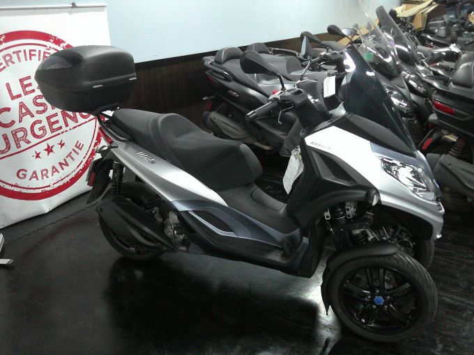 PIAGGIO MP3 300 HPE ABS ASR 4