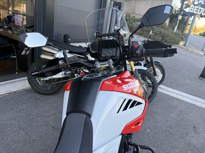 SUZUKI DL V-STROM 1050 4