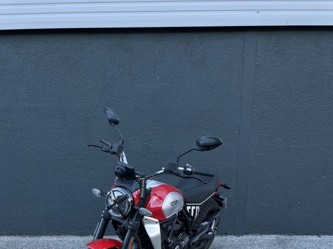 DUCATI SCRAMBLER ICON 4