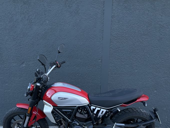 DUCATI SCRAMBLER ICON 4