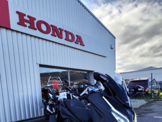 HONDA FORZA 125 ABS 4