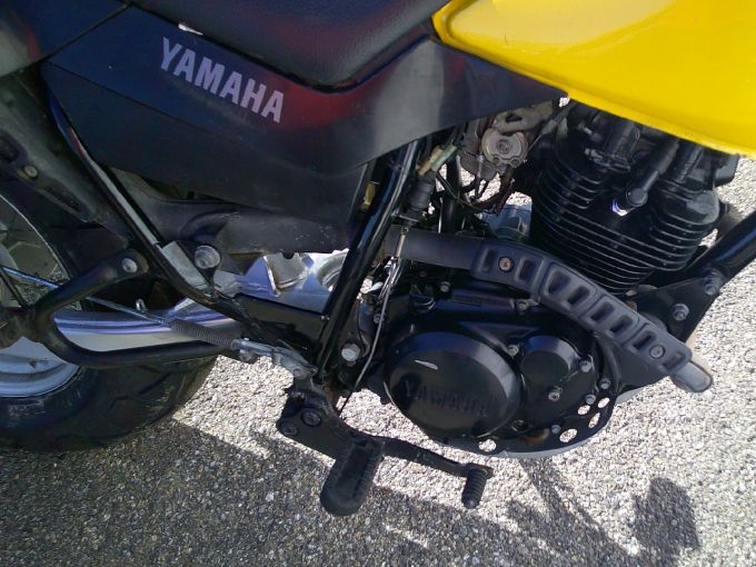 YAMAHA TW 125 4