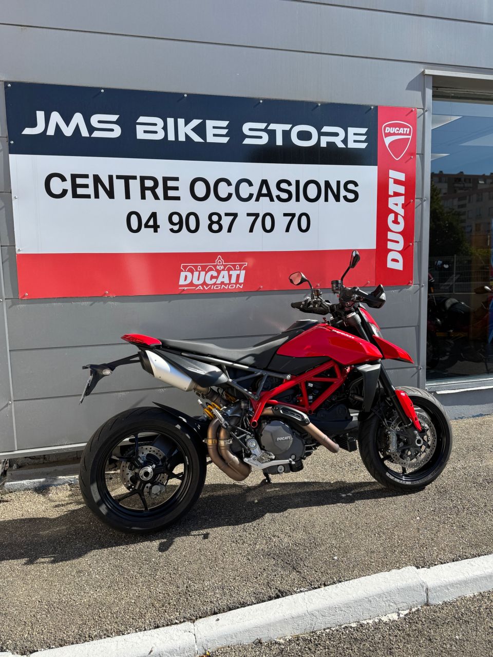 DUCATI HYPERMOTARD 4