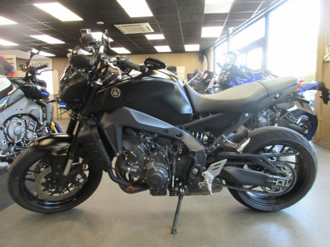 YAMAHA MT-09 35KW 4