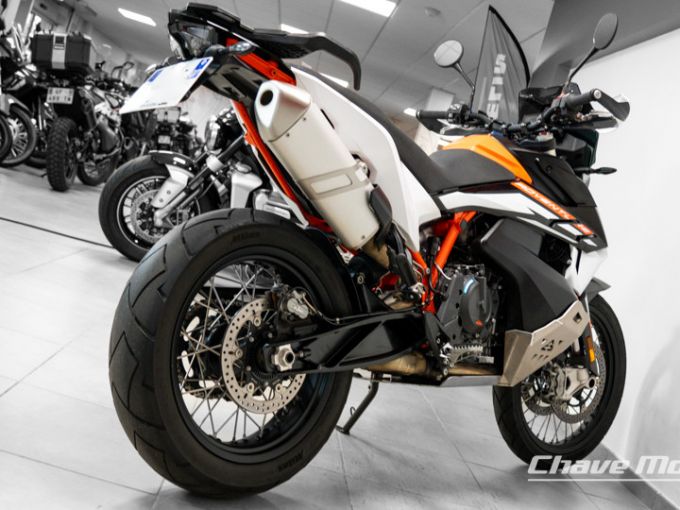 KTM 890 ADVENTURE 4
