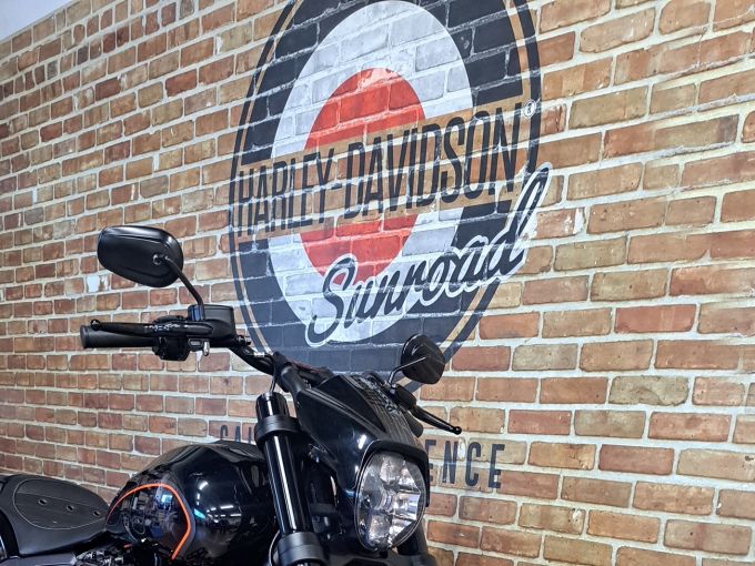 HARLEY-DAVIDSON SOFTAIL FXDR 1868 4