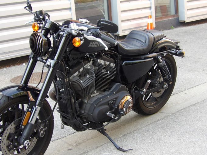 HARLEY-DAVIDSON SPORTSTER ROADSTER 1200 4