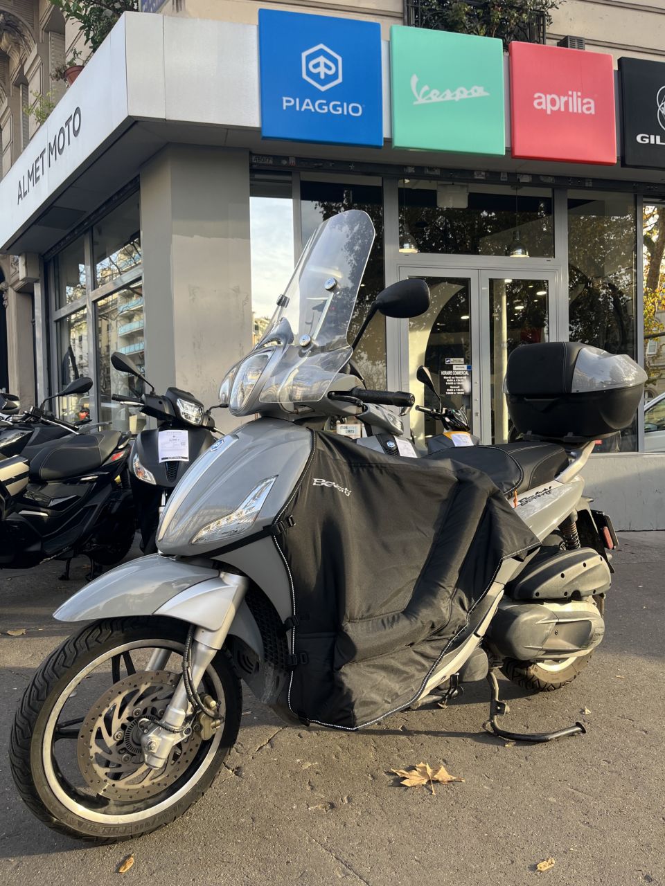 PIAGGIO BEVERLY 350 4