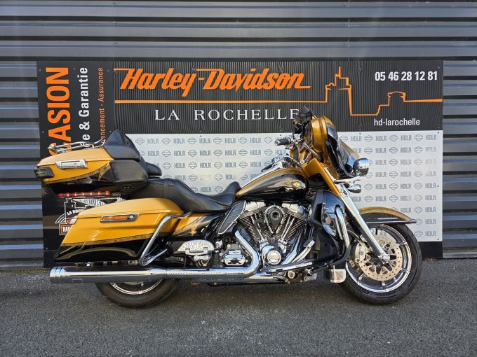 HARLEY-DAVIDSON TOURING ELECTRA GLIDE 1800 ULTRA CLASSIC CVO 105th ANNIVERSAIRE 4