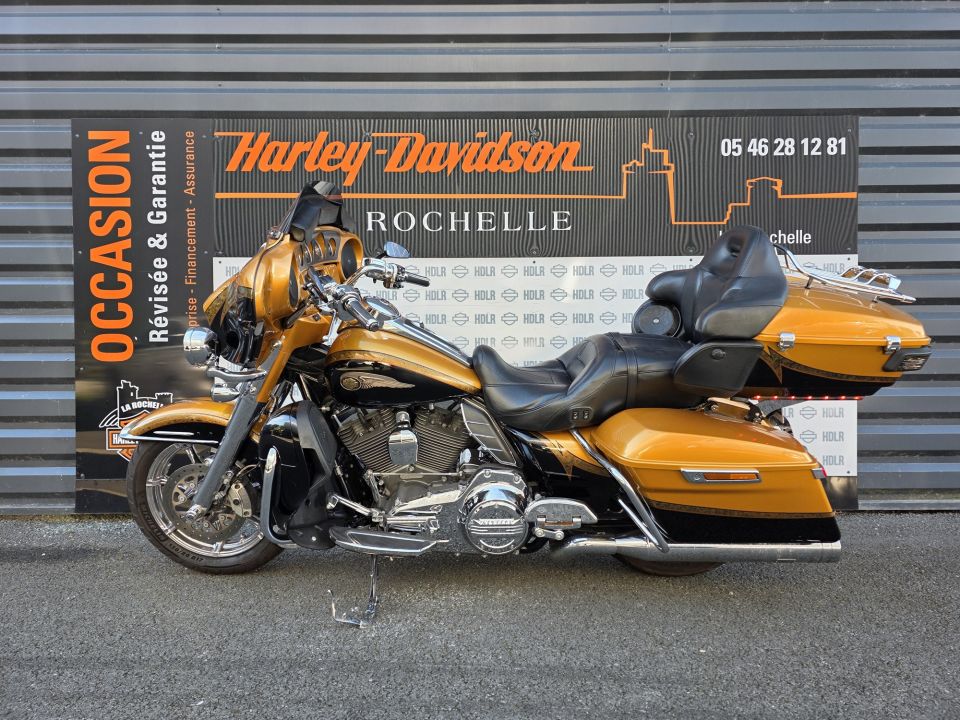 HARLEY-DAVIDSON TOURING ELECTRA GLIDE 1800 ULTRA CLASSIC CVO 105th ANNIVERSAIRE 4