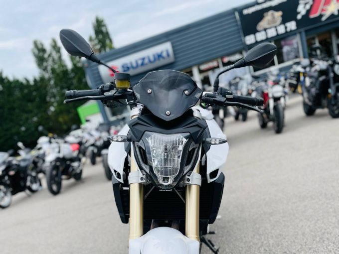 BMW F 800 R 4