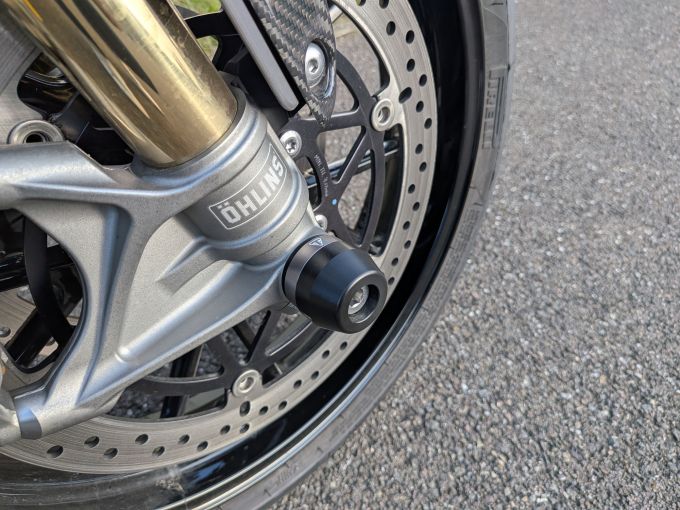 TRIUMPH SPEED TRIPLE 1200 RS 4