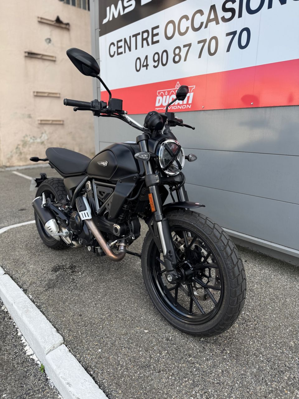 DUCATI SCRAMBLER 4