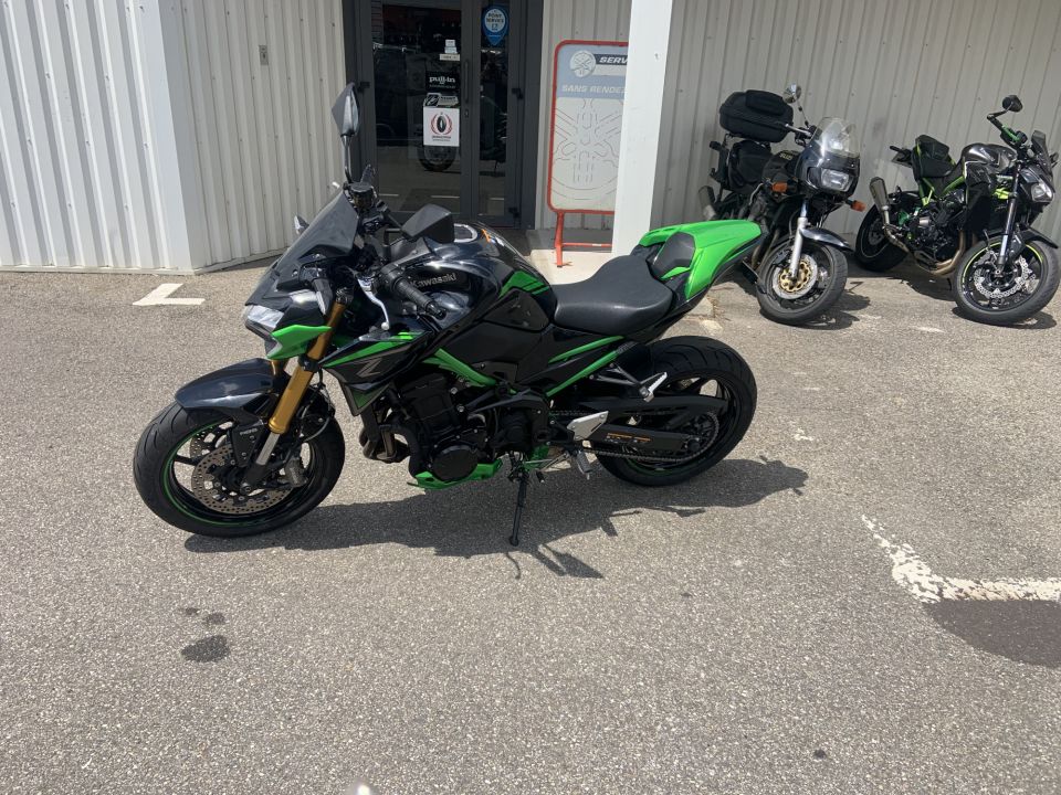 KAWASAKI Z900 SE 4