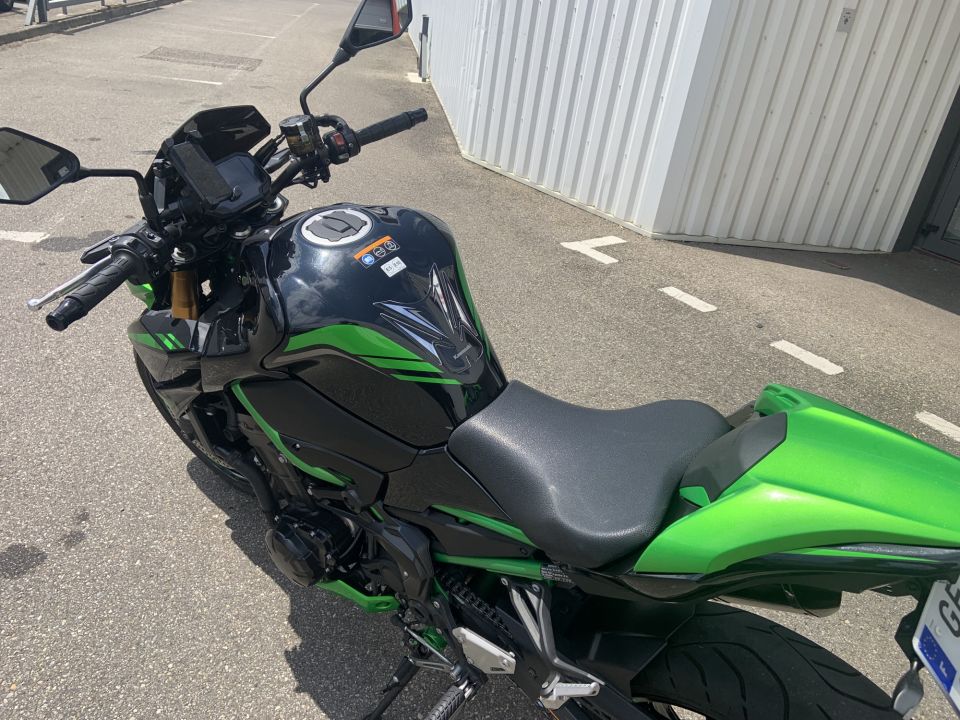KAWASAKI Z900 SE 4
