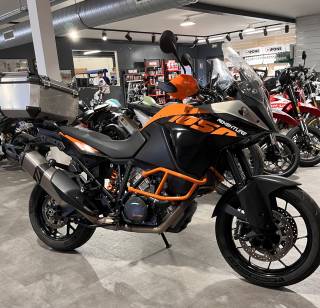 KTM 1050 ADVENTURE - 2016